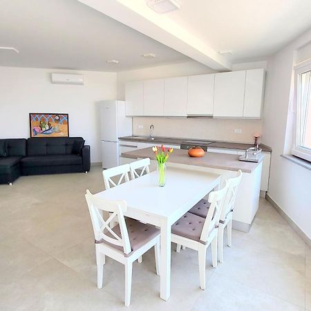 Villa Ilenia Murter Chambre photo